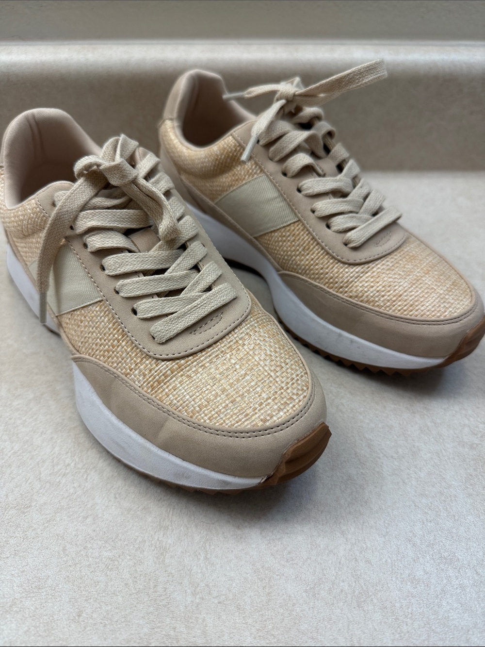 Dolce Vita Sneakers